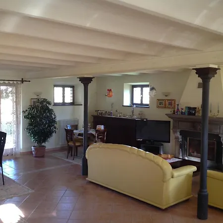 Giulia Appignano (Macerata)