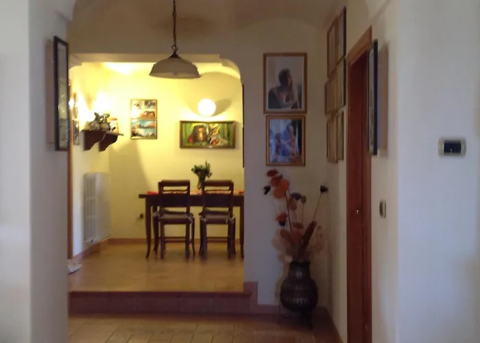 Giulia Villa Appignano (Macerata)