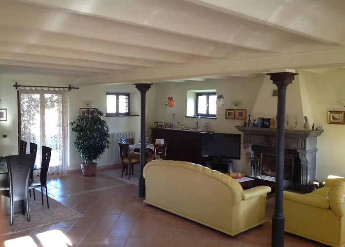 Giulia Appignano (Macerata)